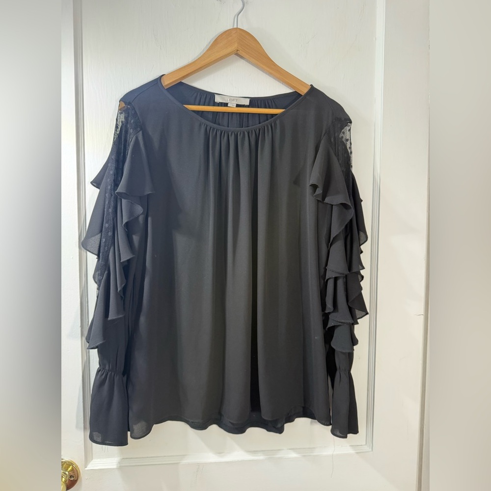 Loft Chic Black Ruffle Sleeve Top